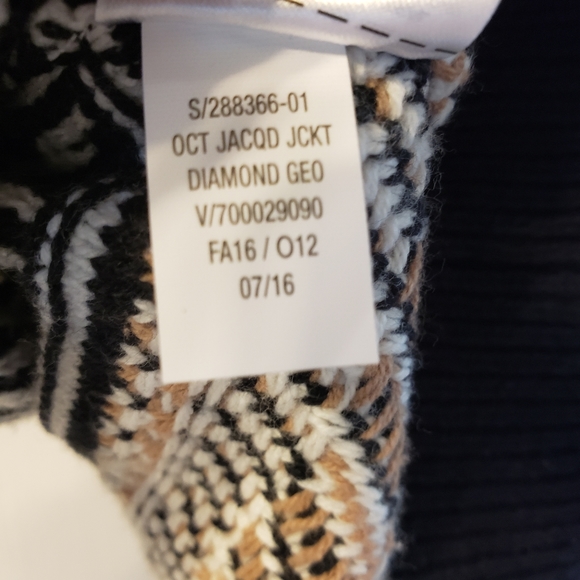 NWT OLD NAVY aztec pattern cardigan size S - Picture 9 of 12